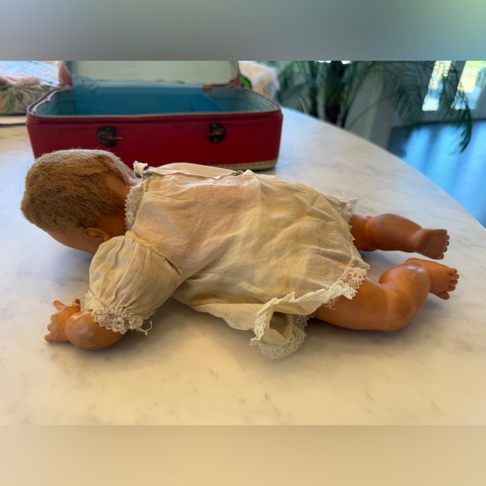 Vintage 1960s Mattel Tiny Thumbelina Doll plus her outfits & She Still Works! - Picture 7 of 17